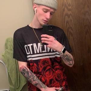 Meet your Posher, Jt